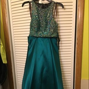 Camille La Vie Prom dress (Worn once)